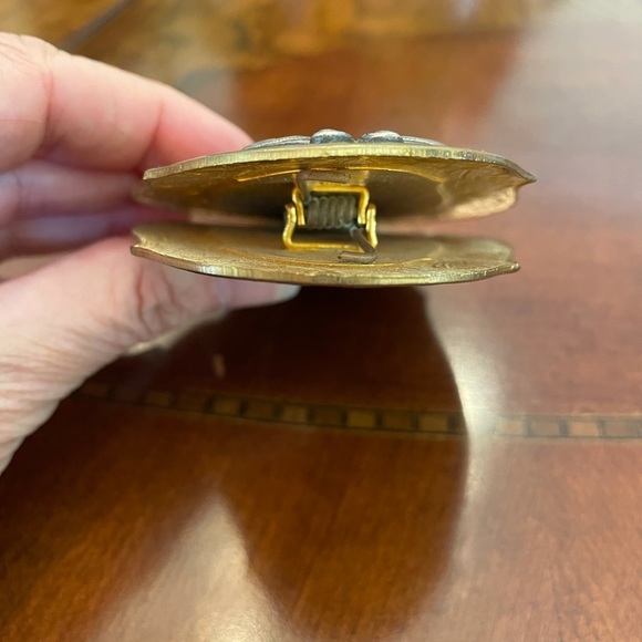 Antique Brass Paper Mail Desk Clip, Scroll, Victorian, Floral, Engraved, Ornate - Picture 5 of 5